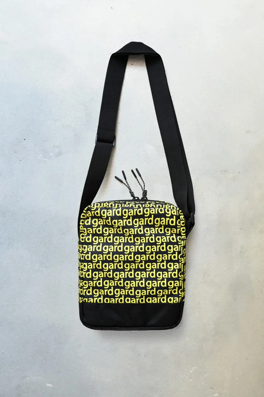 Messenger Gard Bag over the shoulder Copyleator | gard yellow 2/22 black