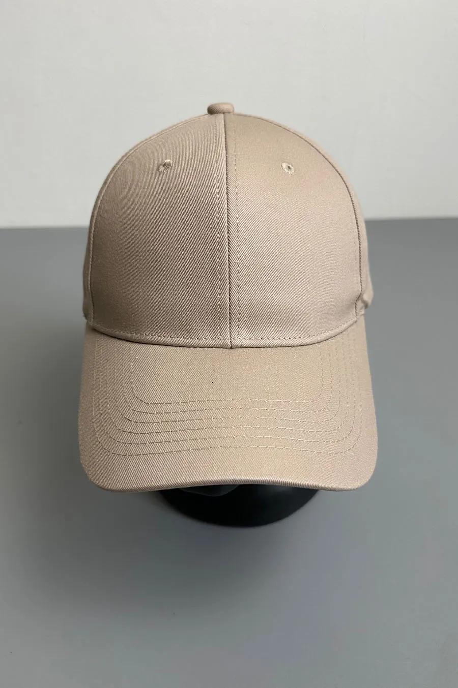 St. Beige