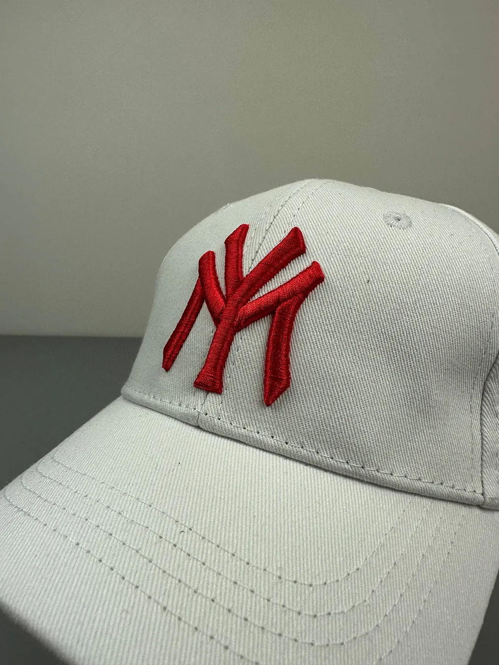 Noname Basebol red logo ny white