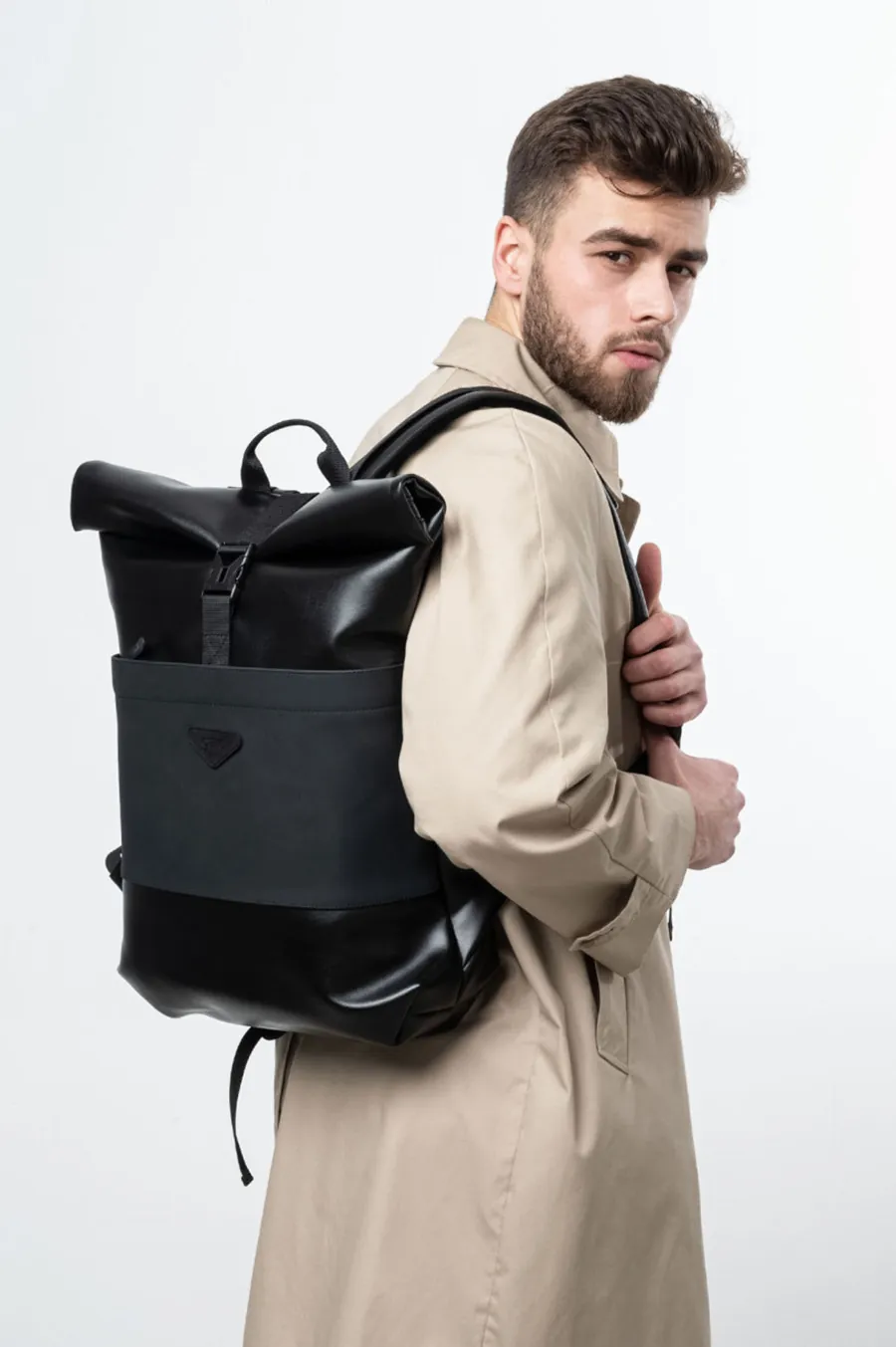 Рюкзак GARD ROLLTOP POCKET 2 екошкіра матовий 1/24  Чорний
