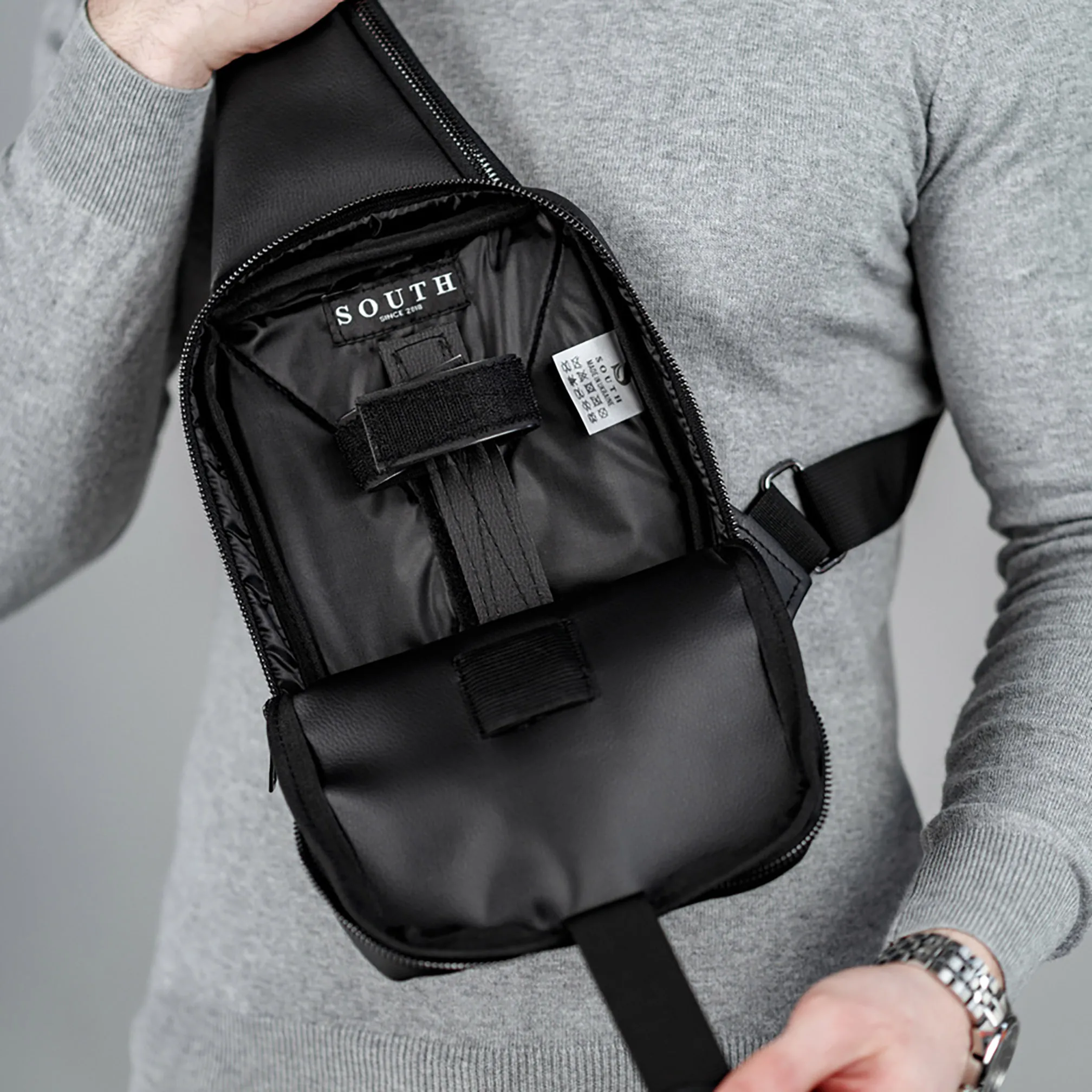 Messenger South Simpl Black Black