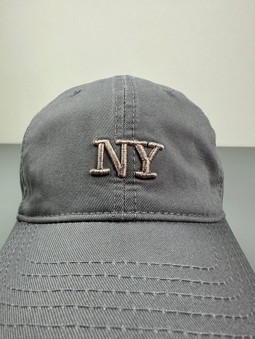 Basebol Noname Golden Logo Ny Gray