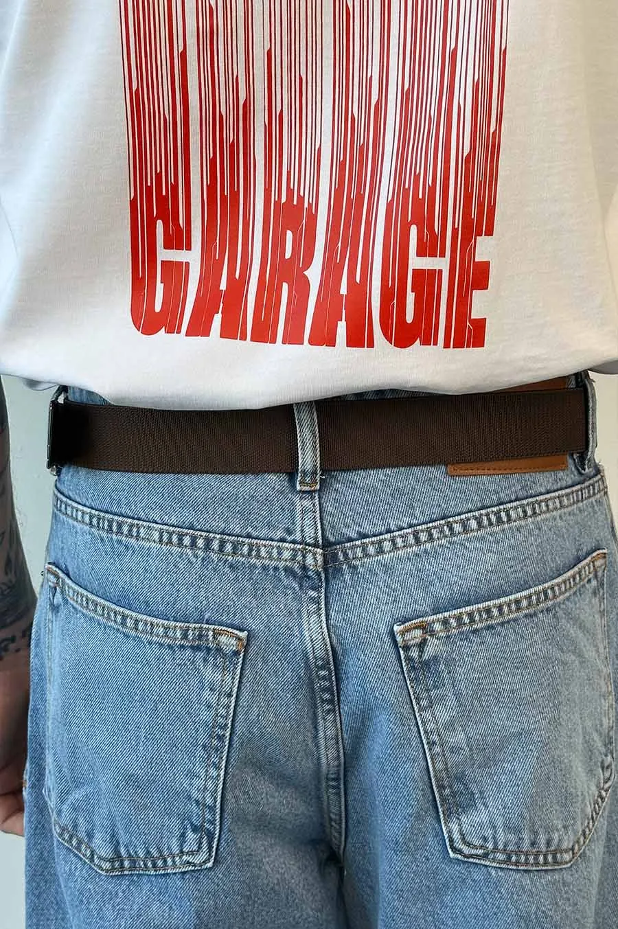 Garage belt rubber with a metal buckle brown