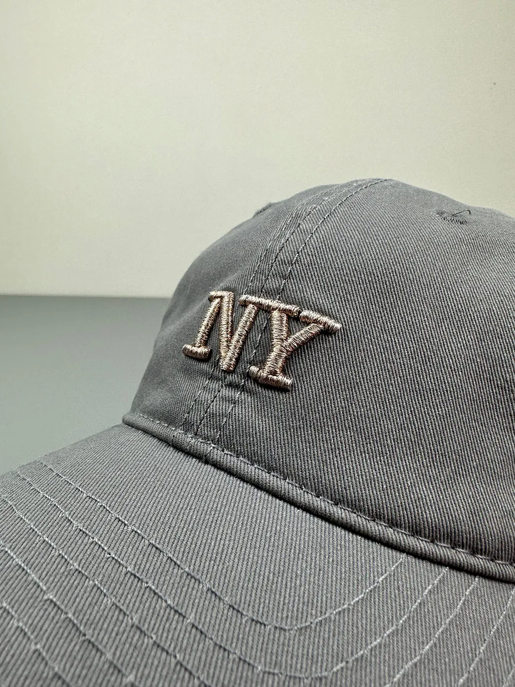 Basebol Noname Golden Logo Ny Gray