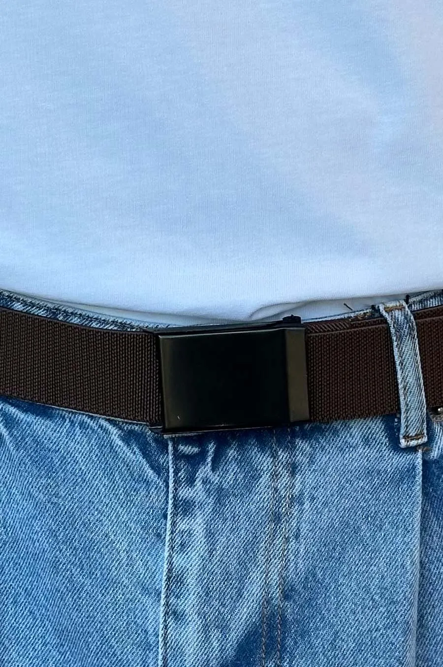 Garage belt rubber with a metal buckle brown