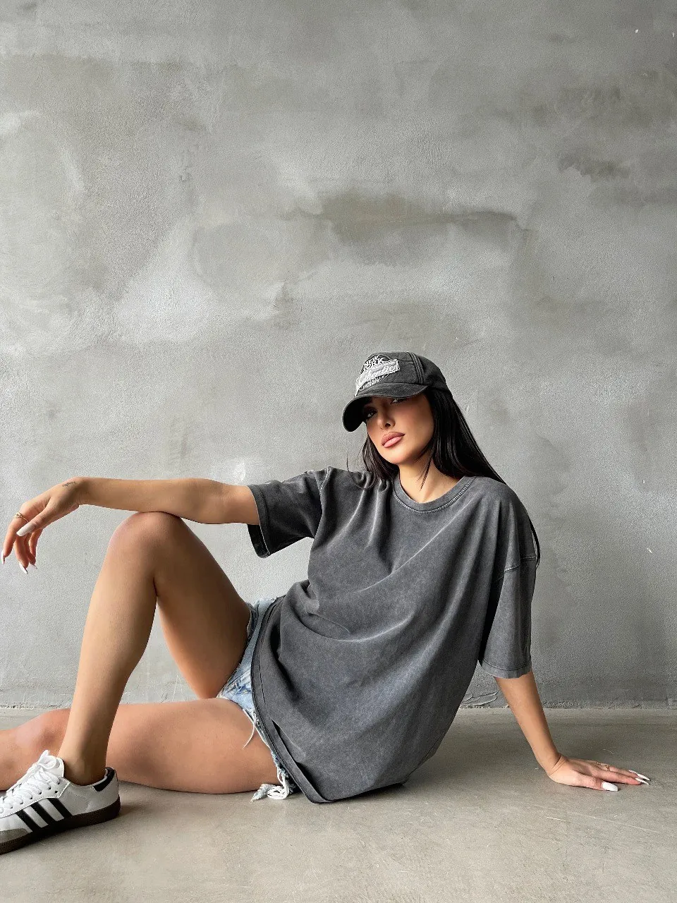 Grey shirt black shorts outlet