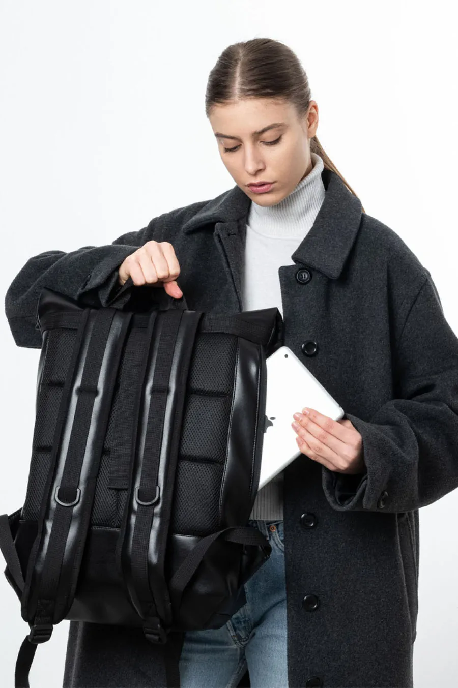 Рюкзак GARD ROLLTOP POCKET 2 екошкіра матовий 1/24  Чорний