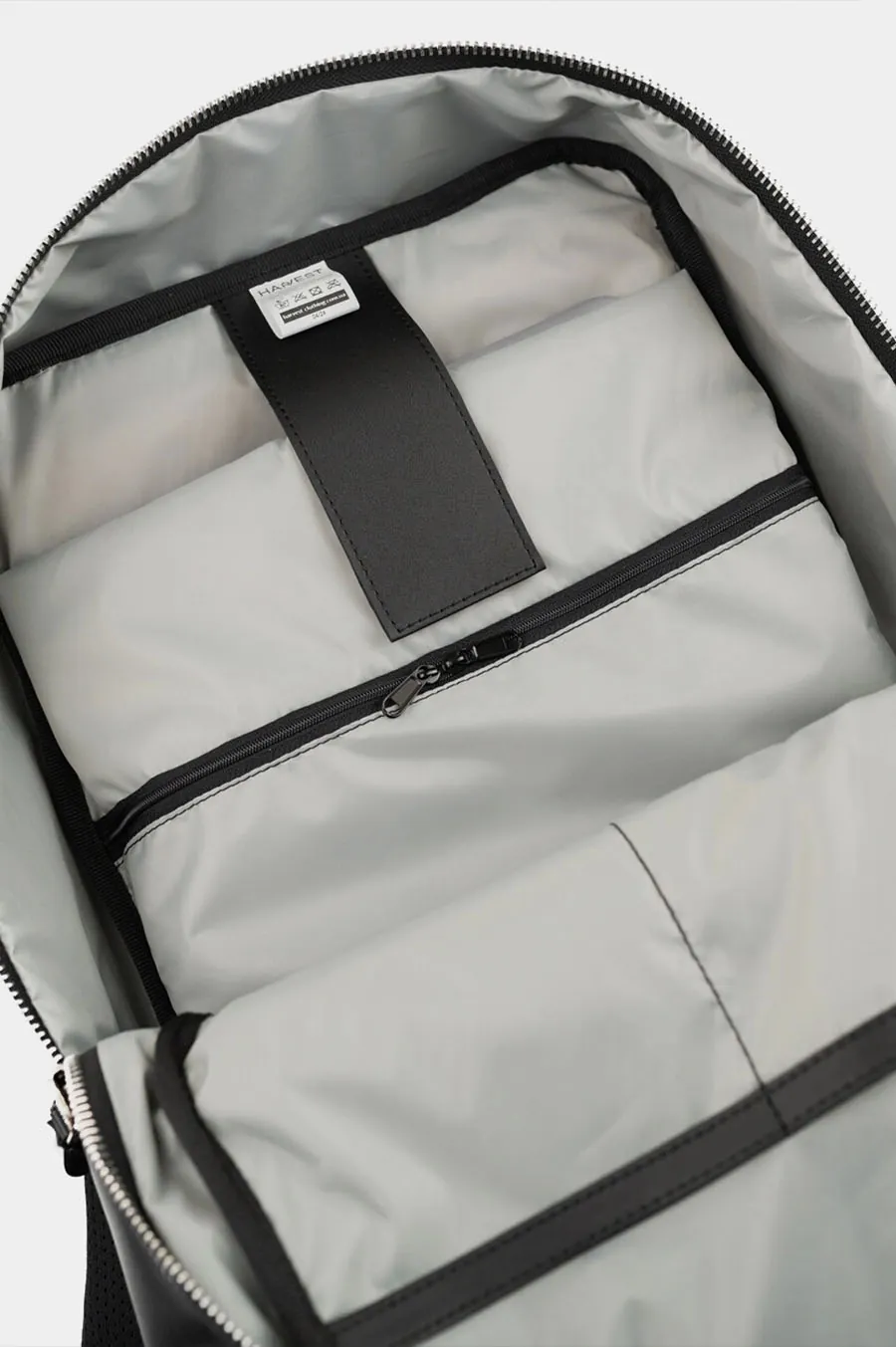 Harvest's backpack voyage gloss, black