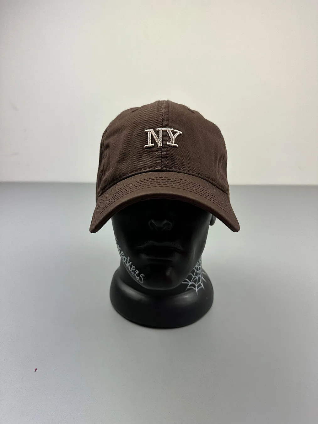 Бейсболка Noname Золотий лого NY  Т.Коричневий