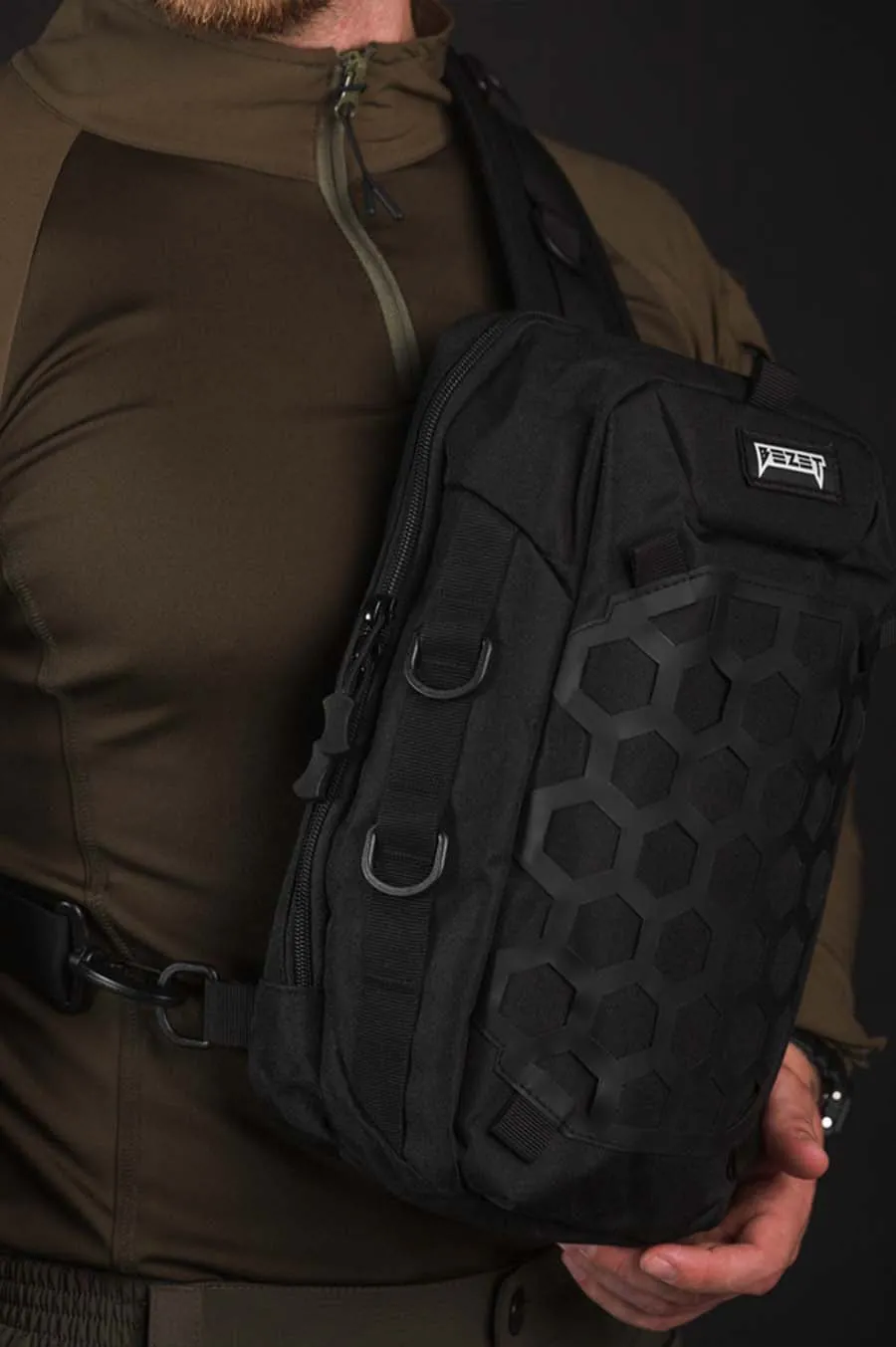 Messenger Bezet Armor Black