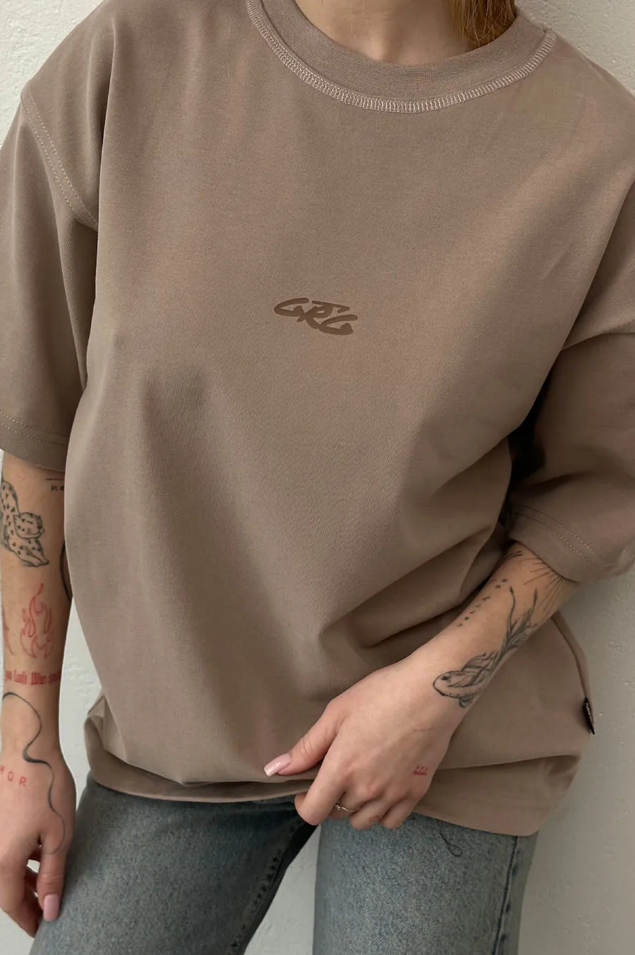 Garage T -shirt Oversiz with velor effect cappuccino