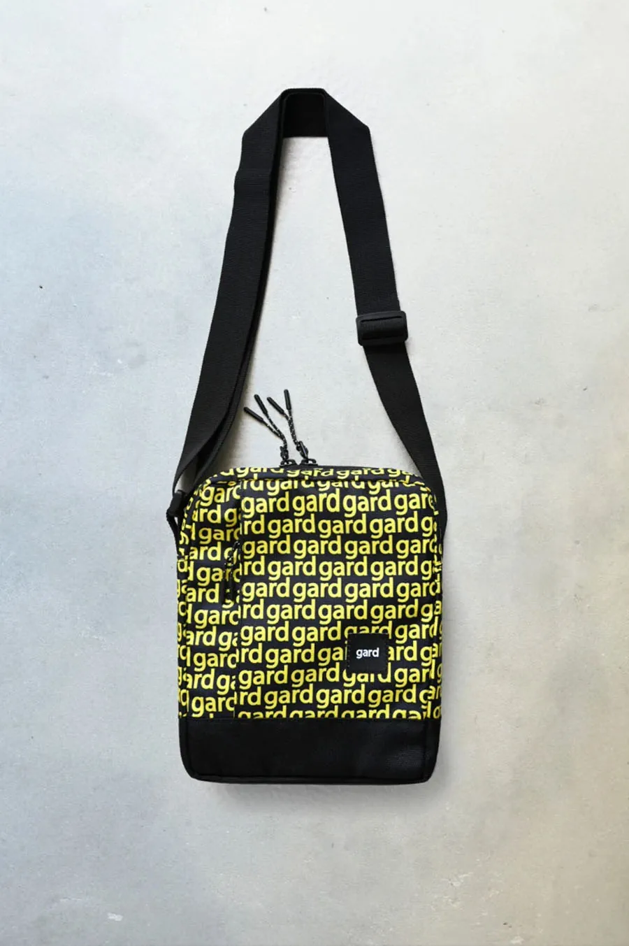 Messenger Gard Bag over the shoulder Copyleator | gard yellow 2/22 black