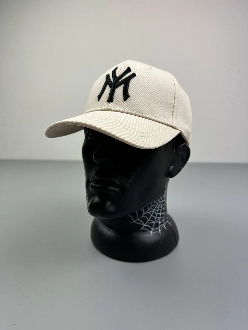 Basebol Noname Black Logo Ny St. Bezhev