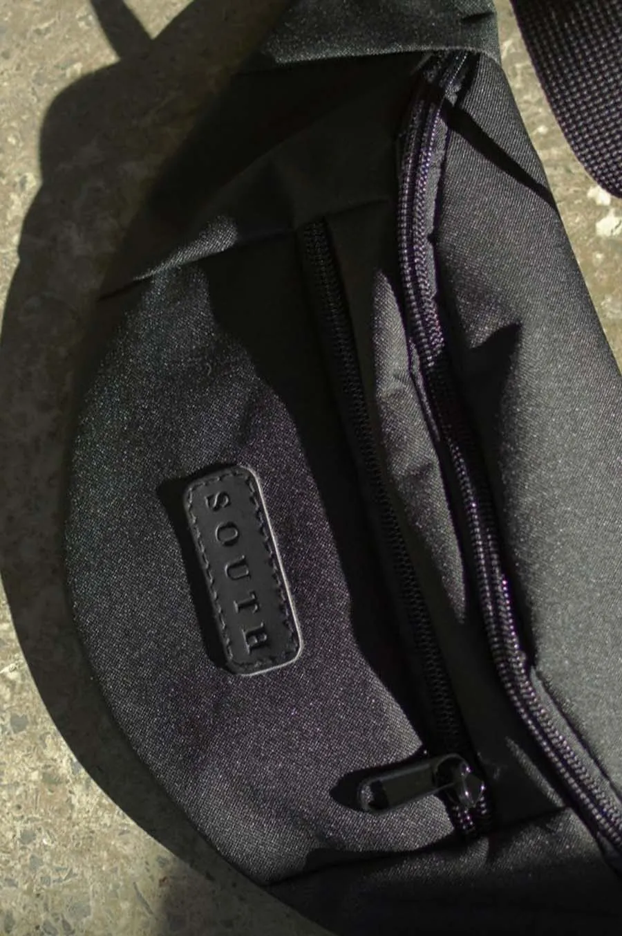 Belt bag SOUTH Classic black Black