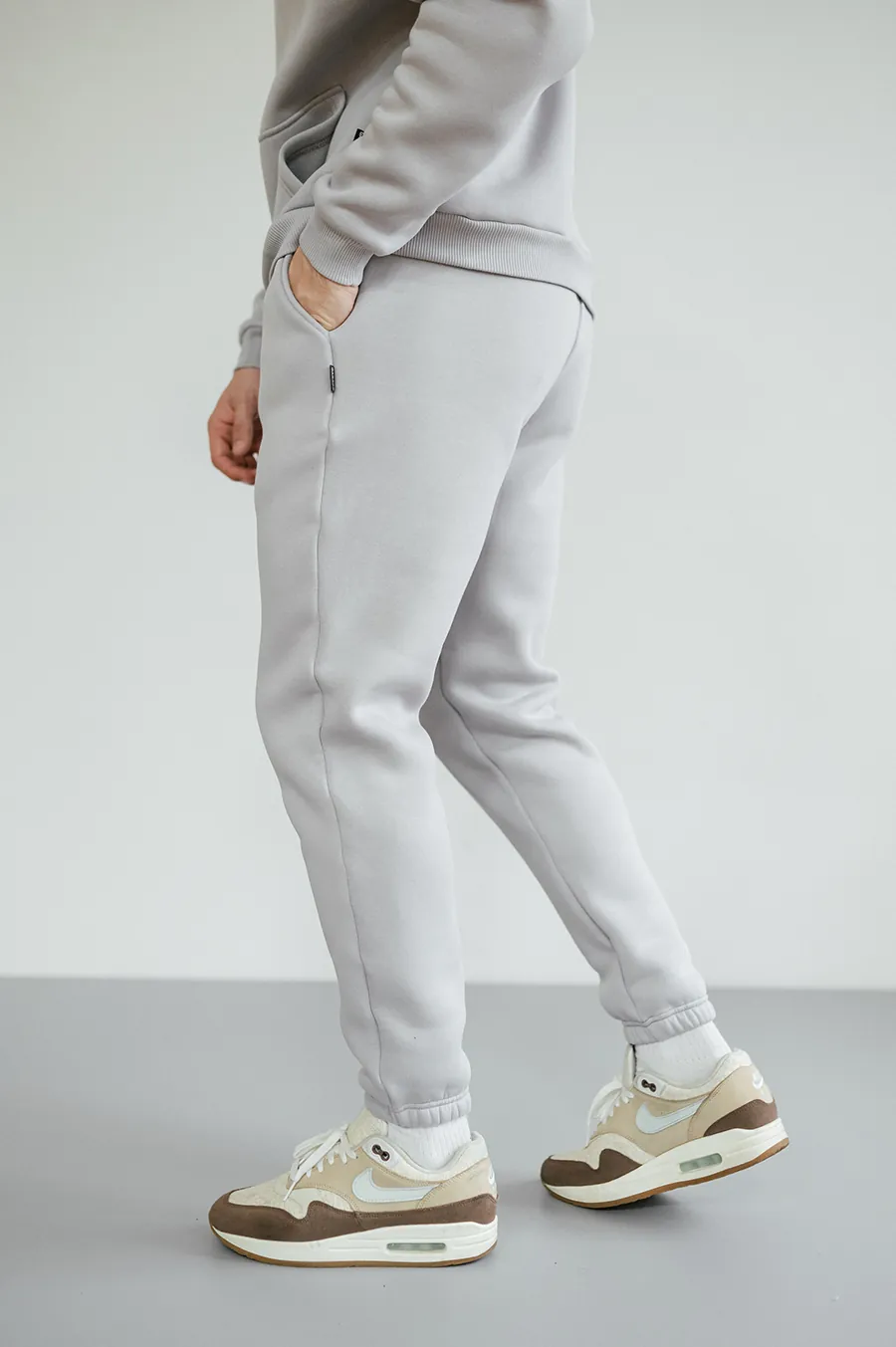 Sports pants GARAGE Oversize Essentials Style Basic with nachos St. Gray