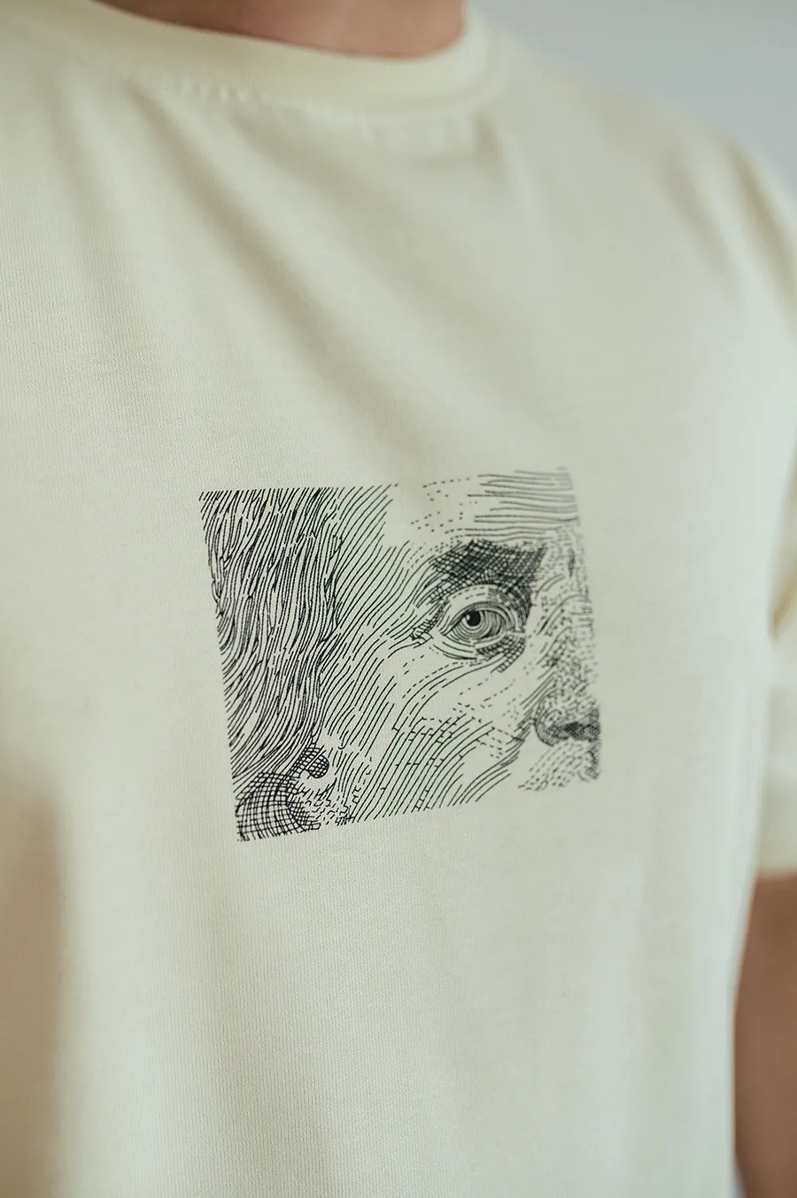 Футболка GARAGE all eyez on me принт спина, око перед Бежевий