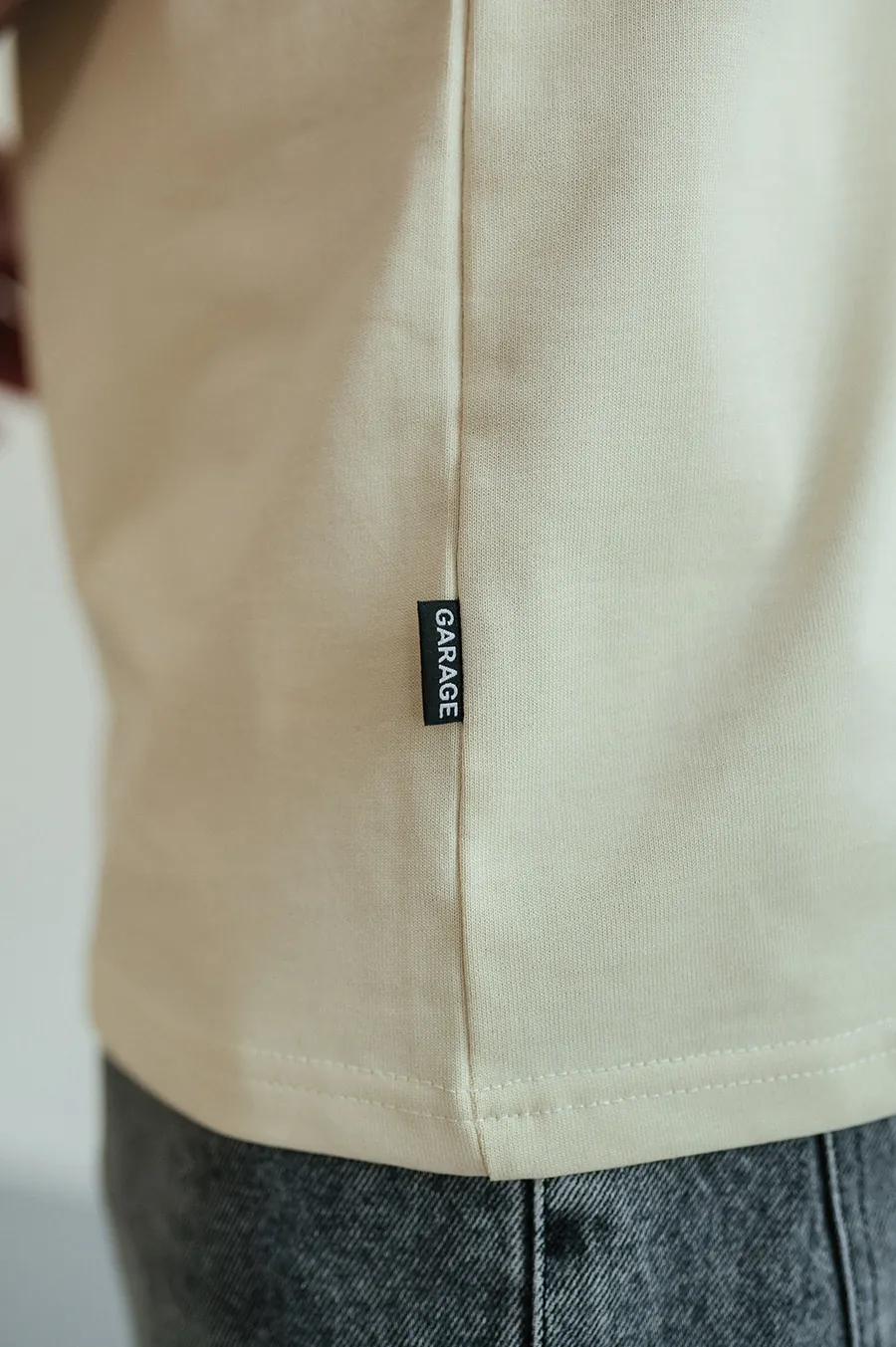 Футболка GARAGE Franklin shoes принт спина Бежевий