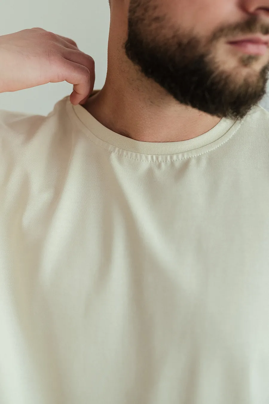 Футболка GARAGE Franklin shoes принт спина Бежевий