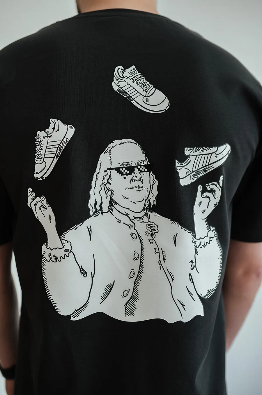 Футболка GARAGE Franklin shoes принт спина Графіт