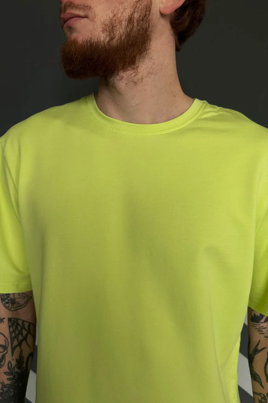 T-shirt GARAGE 2 thread oversize long Light green