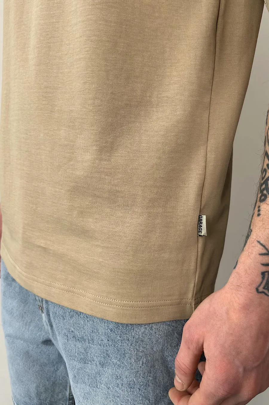T-shirt GARAGE Oversize basic GARAGE film T. Beige