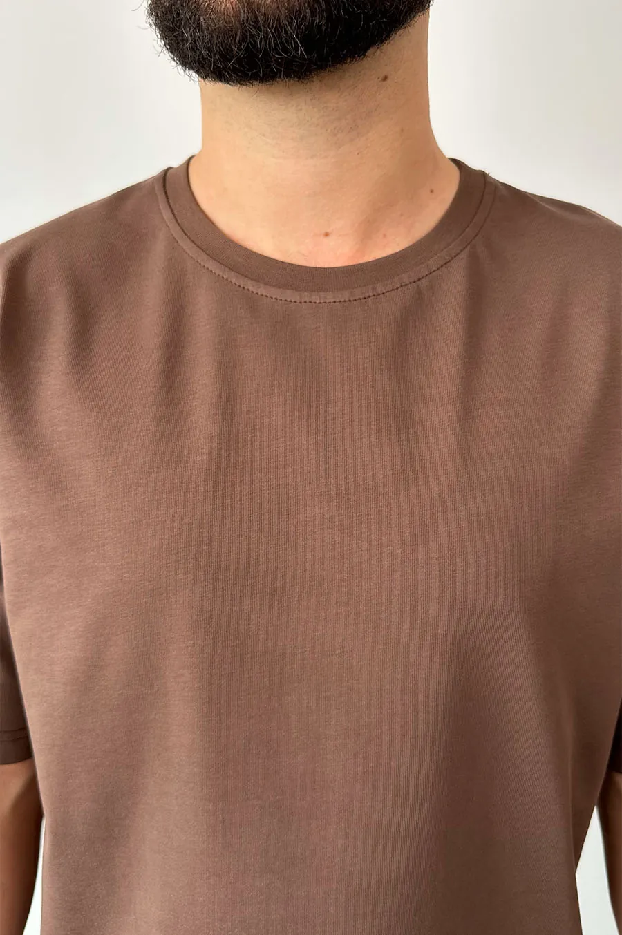 Garage Basic Oversize T -shirt from dense cotton chocolate