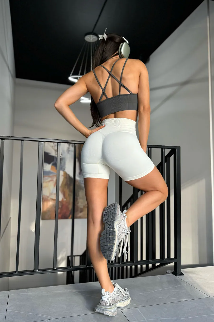 Fitness shorts GARAGE elongated pushup Ivory