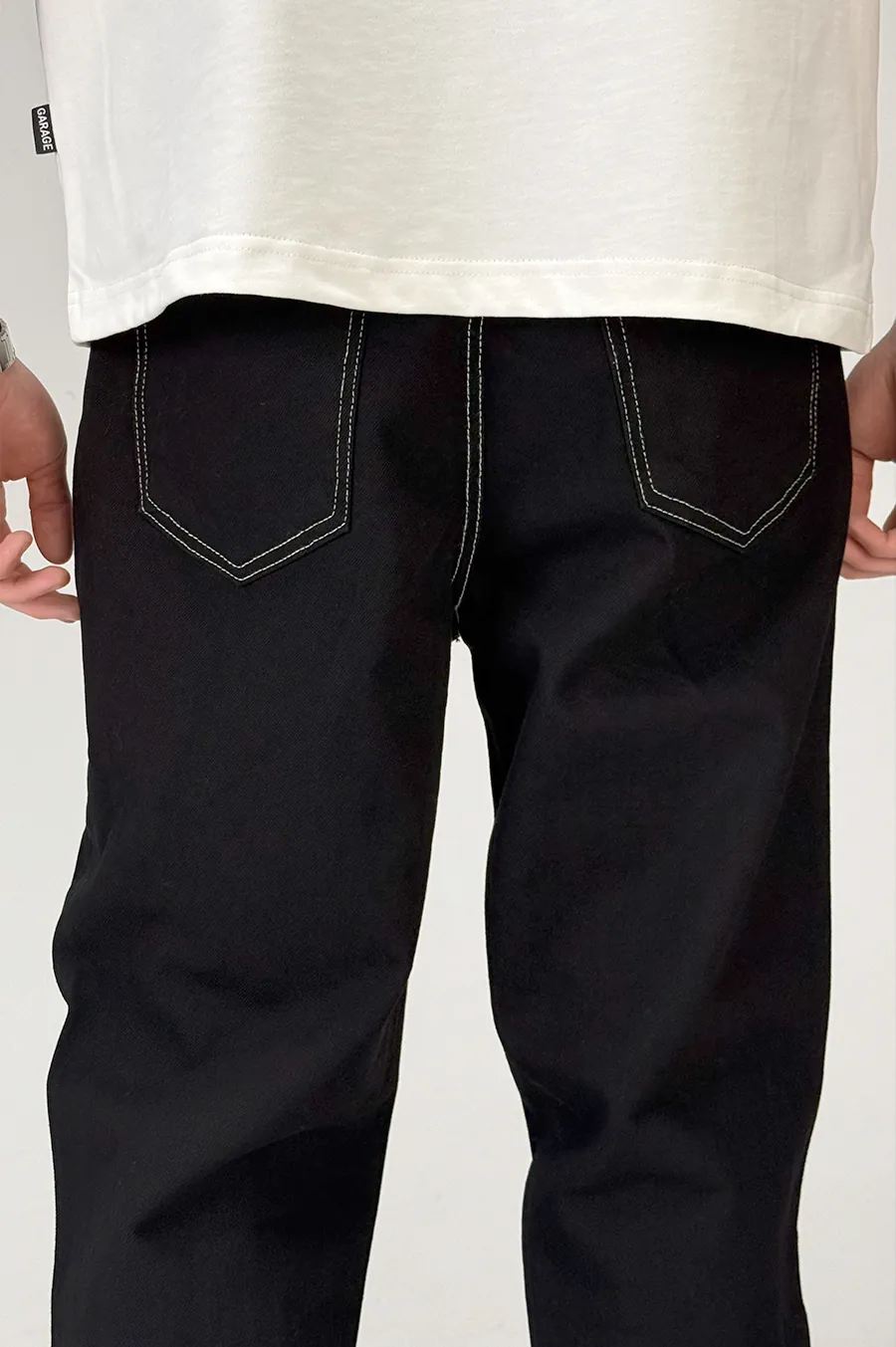 GARAGE Baggy jeans with Lego embroidery Black